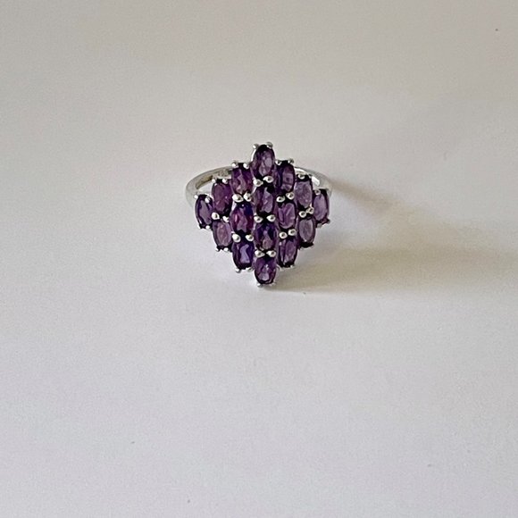 925 Sterling Silver 16 Oval Purple Amethyst Cluster Cocktail Ring  6.5 - Picture 2 of 7
